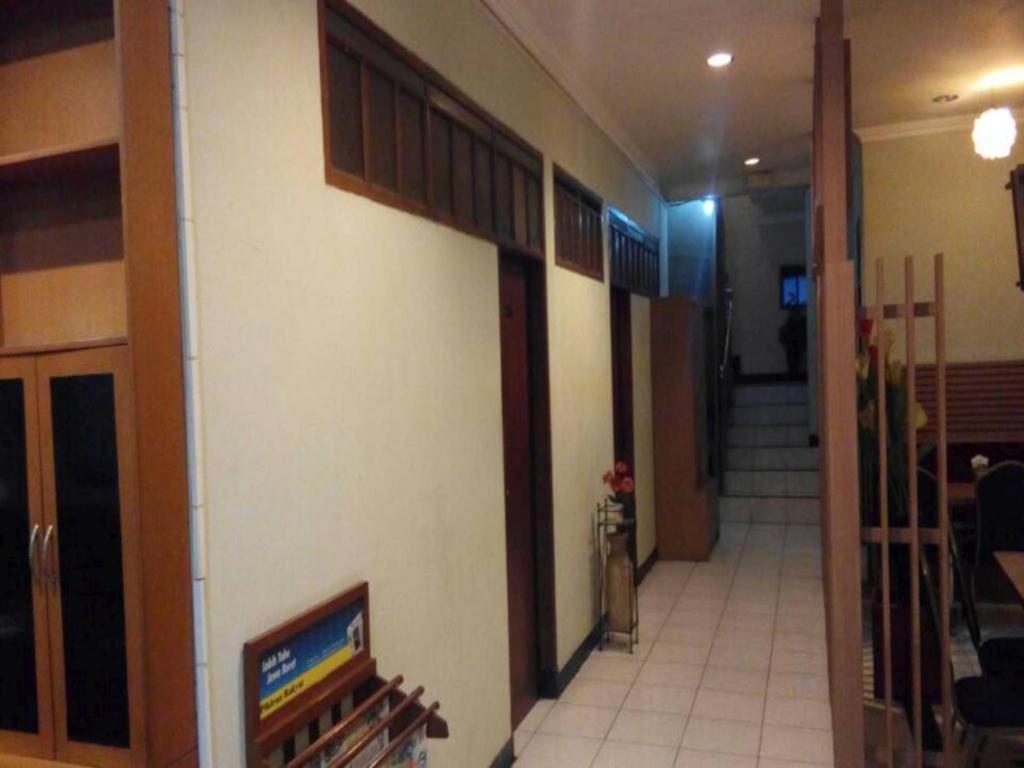 Hotel Cihampelas 1 Bandung Exteriör bild