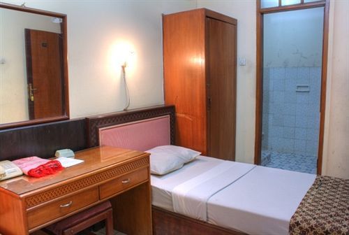 Hotel Cihampelas 1 Bandung Exteriör bild